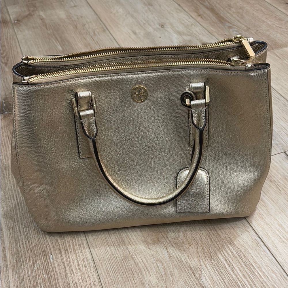 Tory Burch Gold Tote with Structured Shape and Detachable Strap
